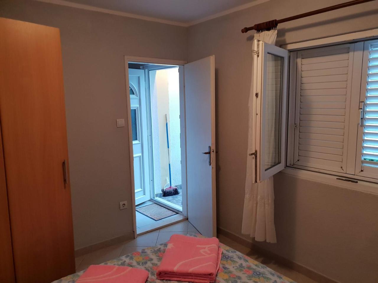 Apartment Miki تْشيرسيك نوفي المظهر الخارجي الصورة